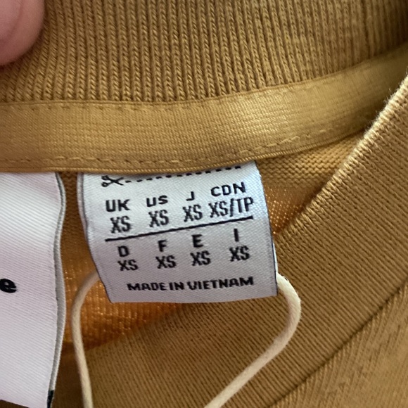 Adidas pharrell Williams tee - Picture 3 of 3